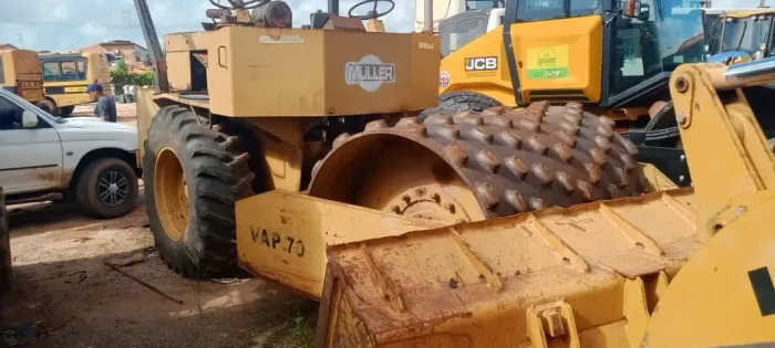 Vendo Rolo compactados Pé de carneiro