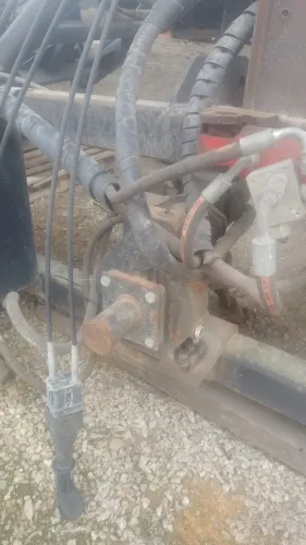 ROÇADEIRA HIDRÁULICA ARTICULADA PARA TRATOR 
