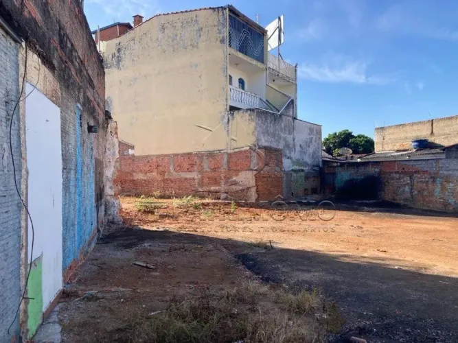 TERRENO COM 345M² VILA CAROL