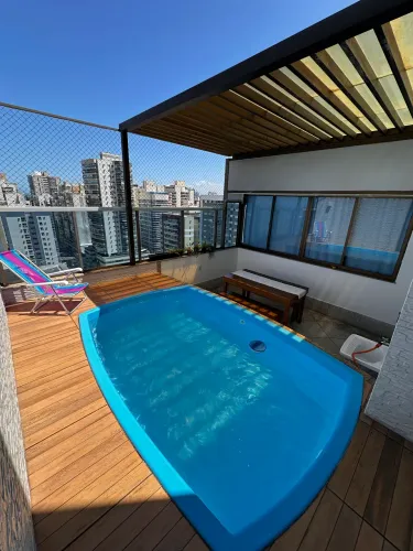 Cobertura duplex 3 quartos na praia da Costa!