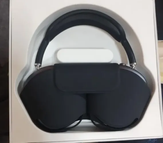 AirPods Max