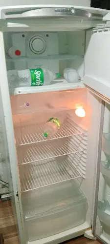 geladeira Consul funcionando certinho valor já com entrega