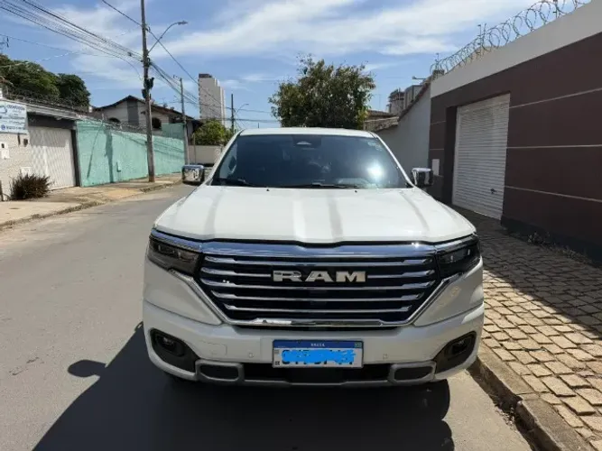 Ram Rampage Laramie 2.0 TB CD 4X4 Die. Aut. 2024