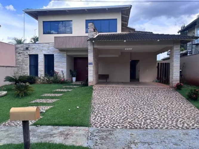Vendo Casa 4 Quartos Portal do Sol, Sobrado Condomínio Portal do Sol 1, Goiânia