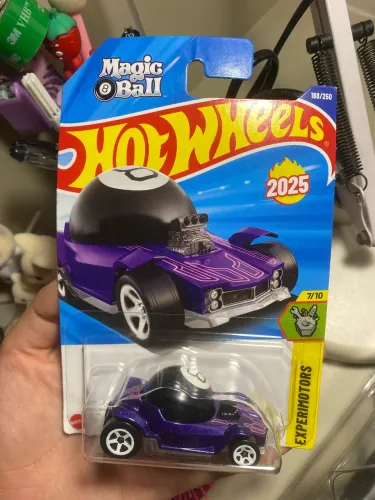 PROMOÇÃO - Hot Wheels Magic Ball Decidedly Go