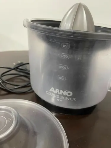 Espremedor de Laranja Arno Citrus Power 70LT