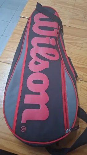 Raqueteira Wilson Advantage II preta e vermelha