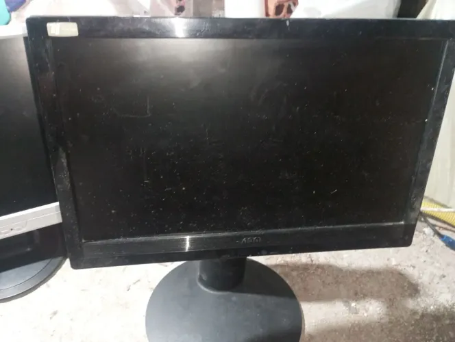 2 monitores Pc LCD