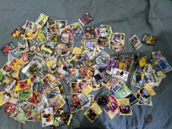 Vendo 255 cards de bafão
