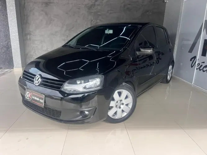 Volkswagen Fox 1.0 MI Total Flex 8V 5P 2011