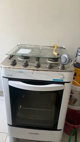 Vende-se fogão elétrico 4 bocas
