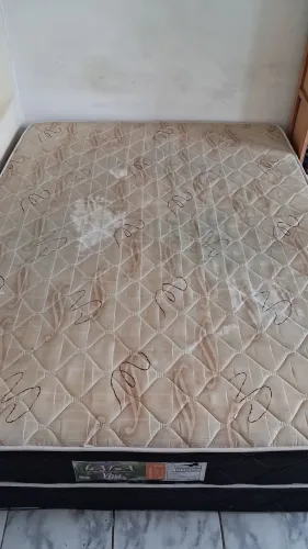 Cama