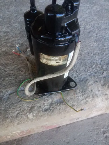 Compressor rotativo GMCC - ASN82N2VDZ1, 9.000 BTUS, R410A em 220V