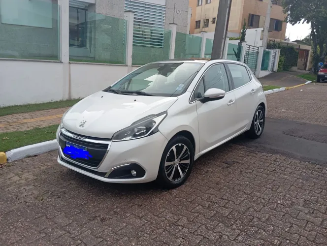 Peugeot 208 Griffe 1.6 Flex 16V 5P Aut. 2017