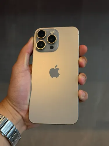 Iphone 15 pro Max 256 semi - Natural
