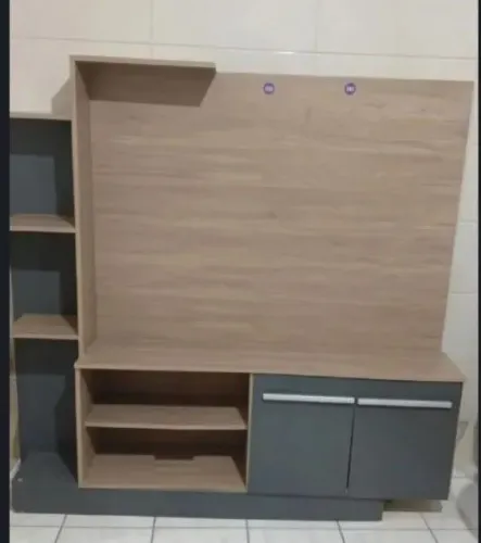 vendo estante no preço pra sair hoje corra logo aproveite ZAP * 150  reais 