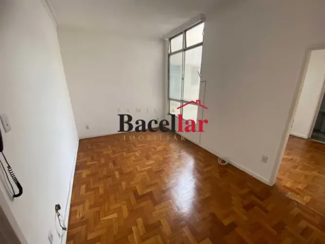 Apartamento : Padrão / Residencial / Tijuca