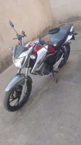 Titan 160 Top