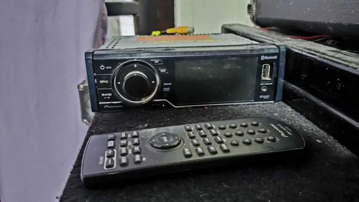 Radio pioneer dvh 8480 avbt
