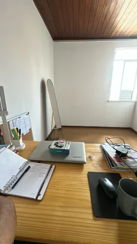 QUARTO PARA ALUGAR NA FAROLÂNDIA - SOMENTE MULHERES