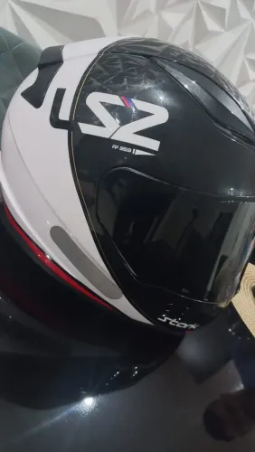 Capacete LS2