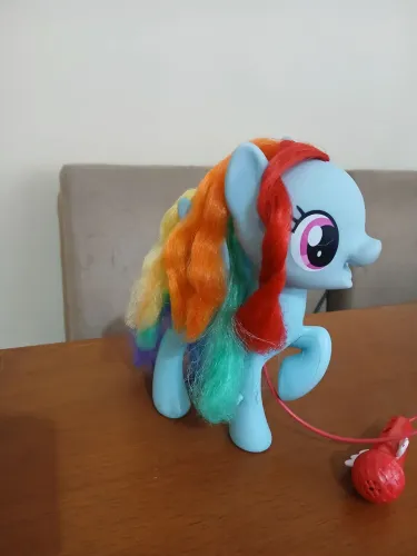 Boneca My Little Pony Rainbow Dash Karaoke Em Espanhol