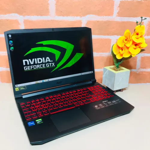 Notebook gamer i5 de 11ª Geração/ GTX 1650 4GB/ Ram 8GB/ Ssd 512GB/ FullHD 144Hz