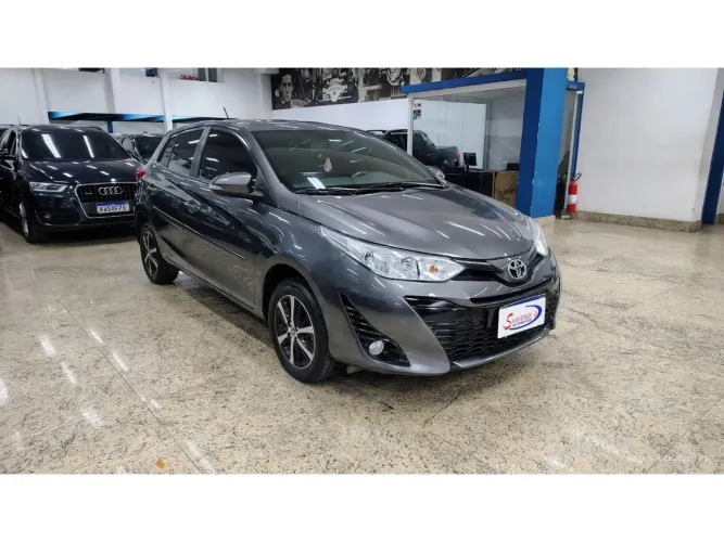 Toyota Yaris XS Connect 1.5 Flex 16V 5P AUT 2021