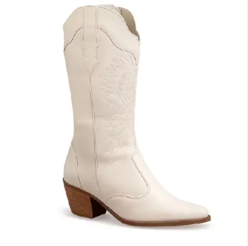 Bota branca pra alugar