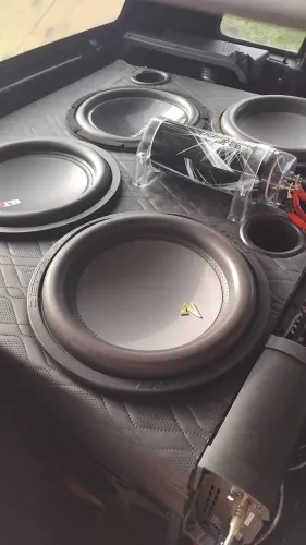 Som automotivo completo
