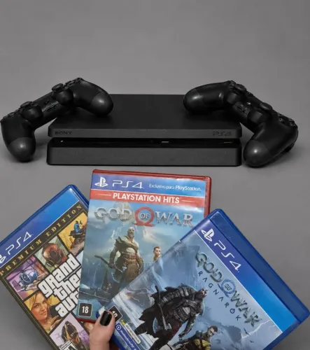 Vendo PS 4 slim 500 jg de memória.