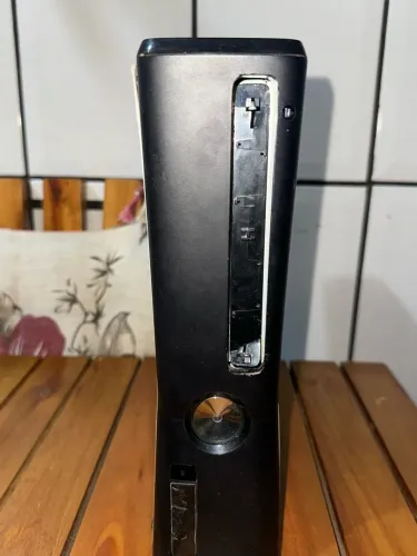 Xbox 360 (leia a descrição)