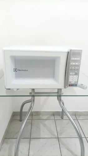 MICROONDAS SEMI NOVO ELETROLUX