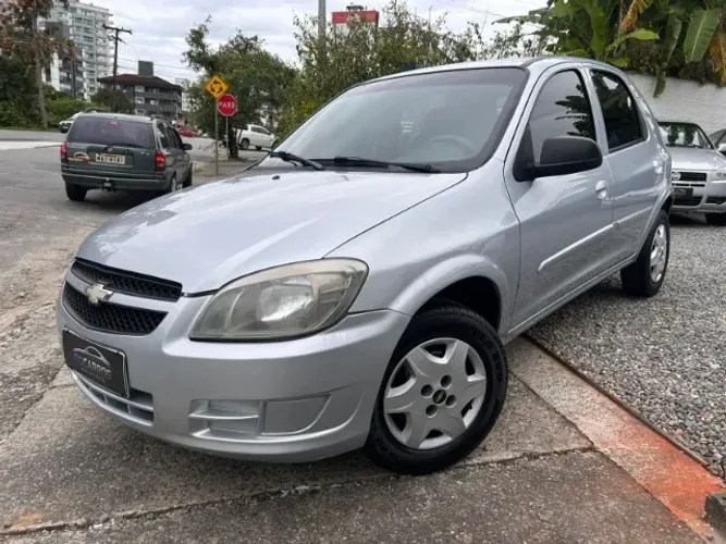 Chevrolet Celta Spirit/ LT 1.0 MPFI 8V Flexp. 5P 2012