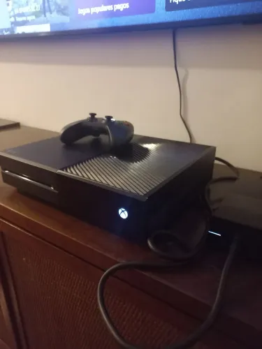 XBOX ONE FAT SEM USO NOVO