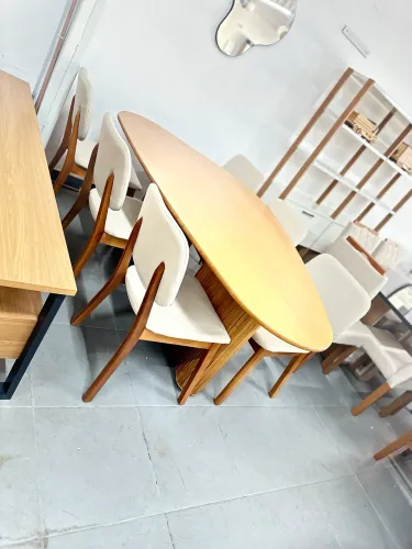 Mesa de madeira pronta entrega nova