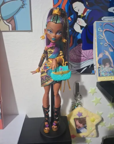 nefera Monster high g3