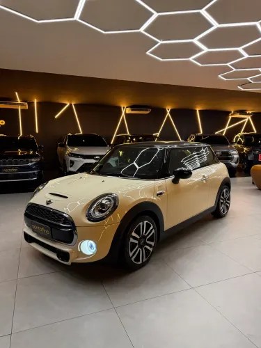 Mini Cooper S 2.0 Turbo 16V 3P Aut. 2020