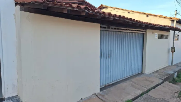 Casa à venda em Pedreiras - MA | 2 quartos | R$ 180 mil