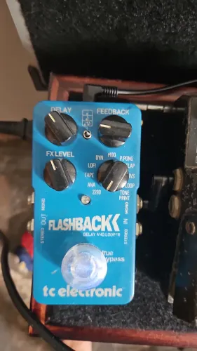 Pedal TC eletronics Delay Flashback - ñ boss, strymoon