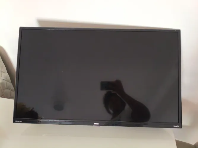 Smart TV "32? Philco Roku TV Led Dolby Audio