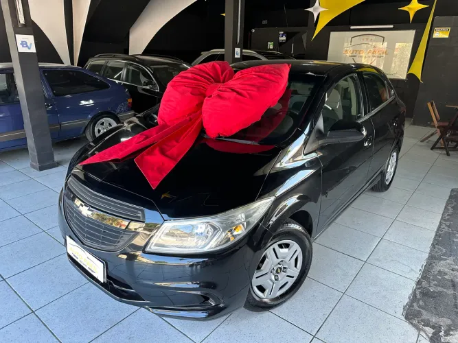 Onix Hatch LS 1.0 Completo, 4 pneus novos, pouco rodado, muito conservado, confira! 2016