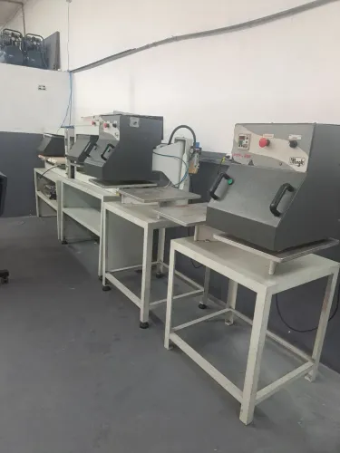 Prensa para estampar pneumatica mogk PTP400 e PTA4000