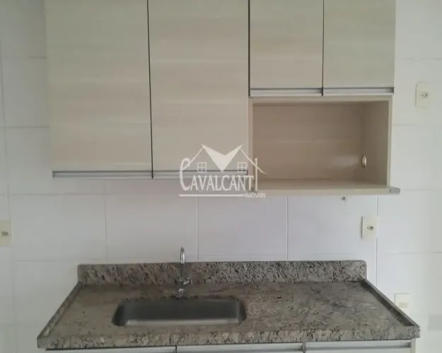 Imóvel para aluguel com 60 metros quadrados com 2 quartos em Centro - Itaboraí - RJ