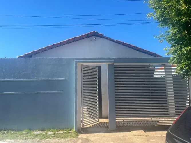 Casa à Venda no Bairro Residencial Coxipó Cuiabá/MT