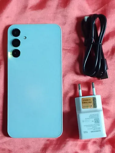 SAMSUNG A 15 
