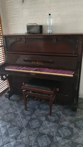 Piano de Armário ( Hitter Halle)
