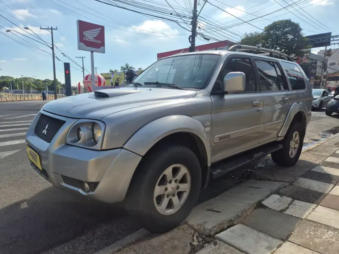 Mitsubishi Pajero Sport HPE 2.5 4X4 Diesel Aut. 2009