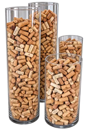 Vaso com rolhas de vinho