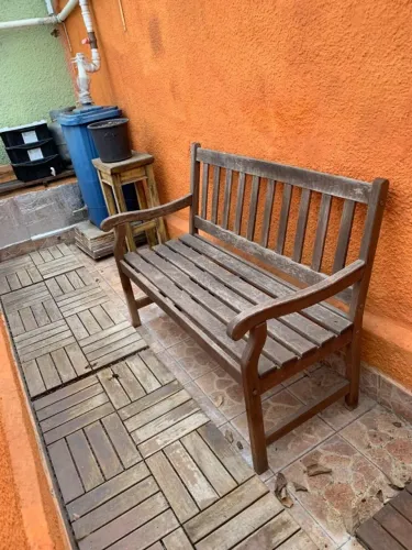 banco de madeira de jardim